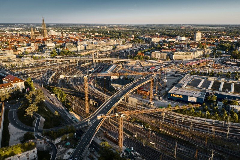 Liebherr Cranes Support Ulm Bridge Replacement Project