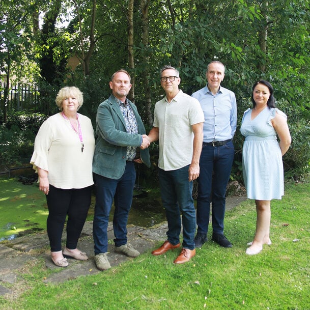 Anglia and Silanna Partner to Distribute Cost-Effective ADCs