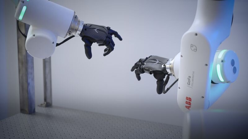 ABB et Psyonic collaborent dans le domaine des pr&eacute;henseurs robotiques