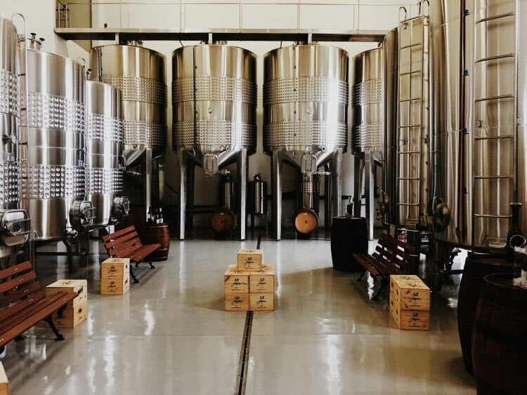 Pallet Truck Shop Highlights Brewery Handling Equipment Reliance