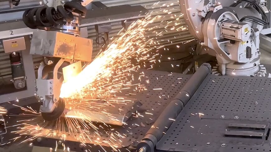 Automated Weld Seam Preparation with AI Grinding Robot