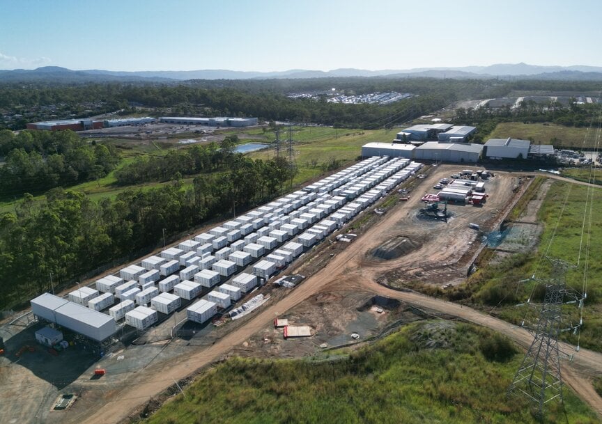Grid-Forming Battery Storage Integration for Digital Infrastructure