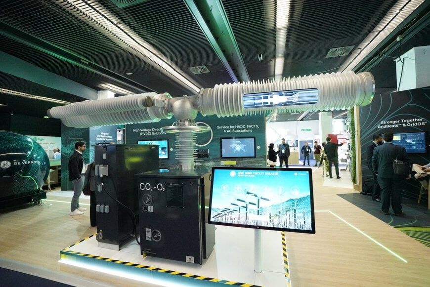 High-Voltage Gas-Insulated Circuit Breakers for Transmission Networks