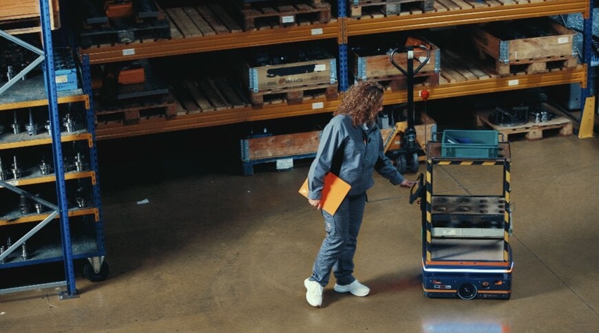 La robotique hors r&eacute;seau optimise la logistique en usine