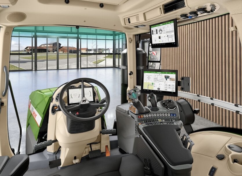 Fendt Introduces Upgraded 1100&nbsp;Vario MT Tracked Tractor Generation