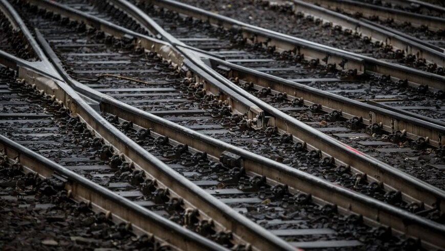 Contrat de performance État-SNCF Réseau 2024-2033 : l'ART salue l'effort d'investissement mais appelle à en sécuriser le financement et à préciser la stratégie de long terme