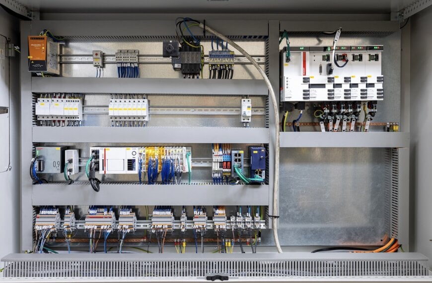 Riprogettazione dell'automazione basata su PC per il taglio laser di tubi ad alta velocità