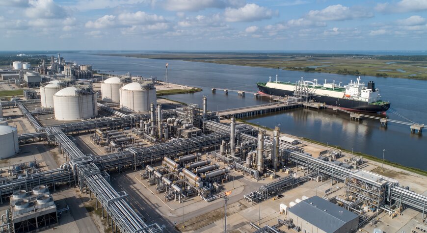 Integrated Gas Compression and Modular Liquefaction Infrastructure