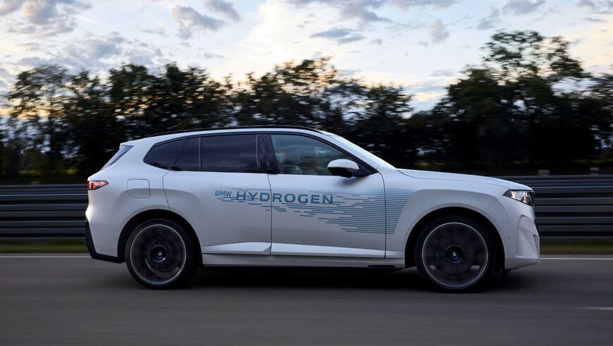 Fuel Cell System for the BMW iX5