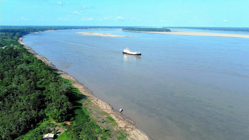 Fluvial Logistics and Fuel Supply