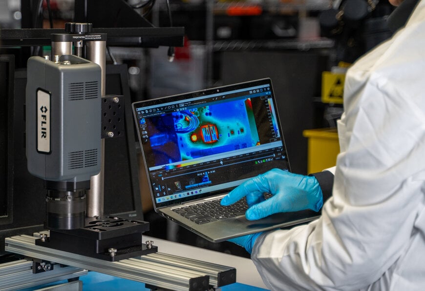 FLIR pr&eacute;sente la cam&eacute;ra scientifique MWIR HD compacte A8481