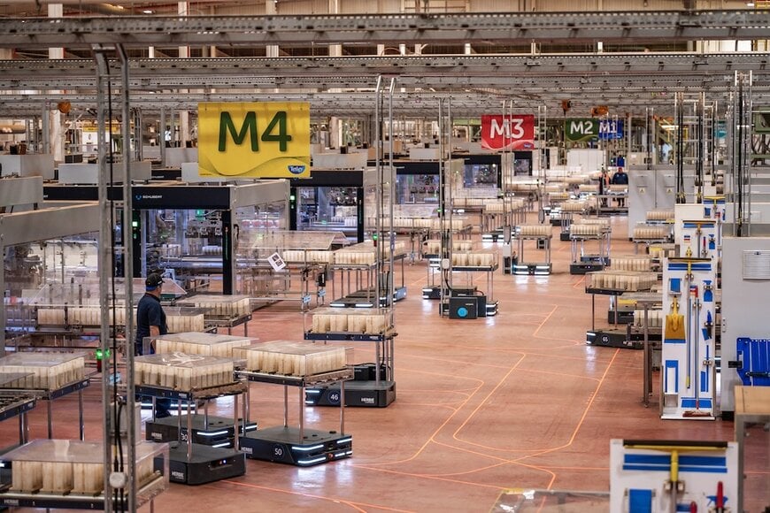 El sistema de carga inalámbrica MOOVair de Delta mantiene la producción en movimiento