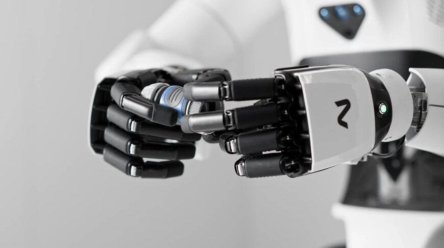 Modelli fondazionali di IA fisica per la manipolazione robotica multisensoriale autonoma