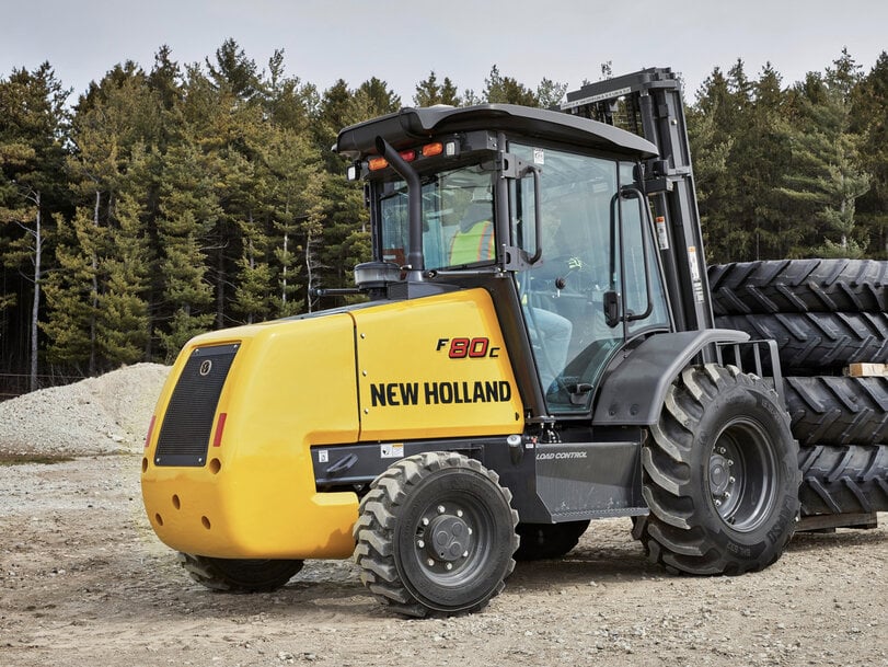 Compact Material Handling Equipment for Jobsite Logistics and Earthmoving