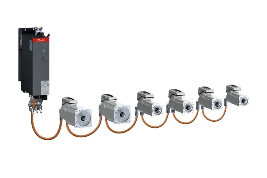 Decentralized Servo Motion in Industrial Robotics
