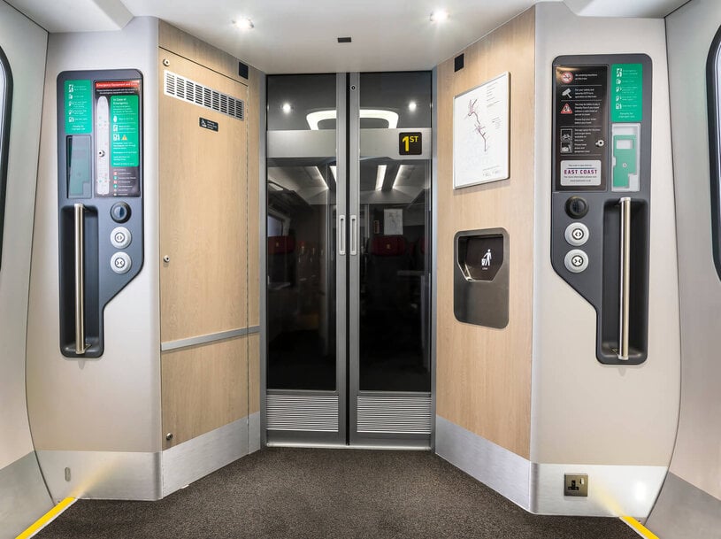 Polarteknik: Interior Door Systems for the Full Rolling Stock Lifecycle