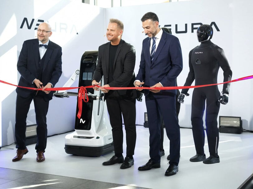 Humanoid Robot Industrial Training with Physical AI Models