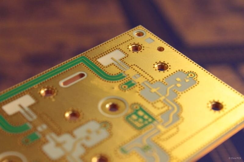 Latour Capital reprend Elvia Electronics