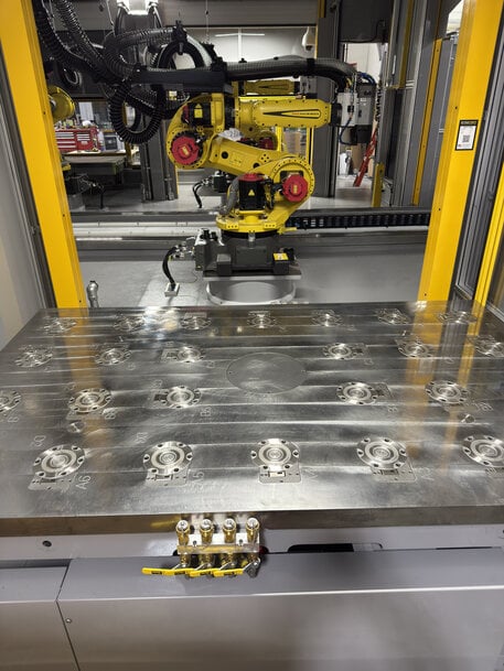 Large-Part Machining Transformed with High-Precision Robotics